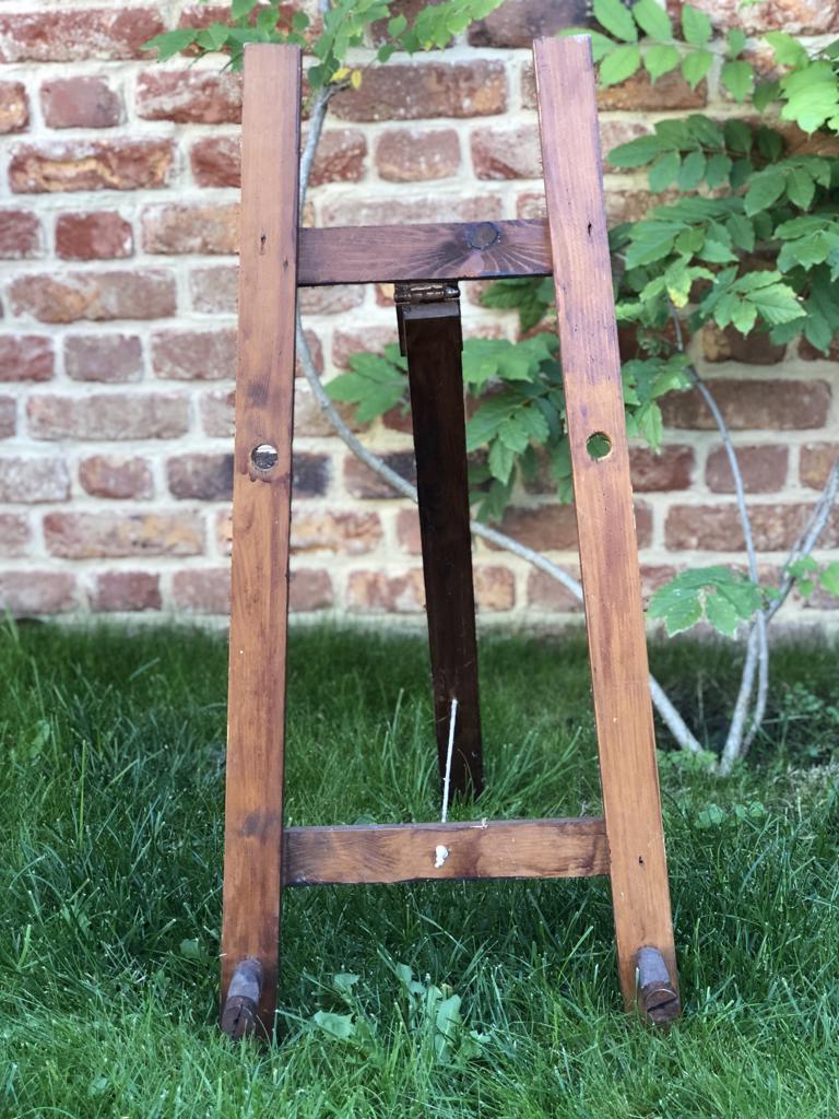 Table Top Easel